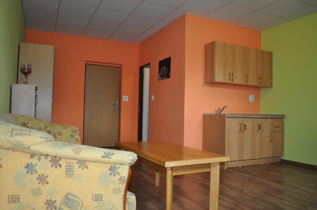 Sport Hotel Ostrov Trenčín Kültér fotó